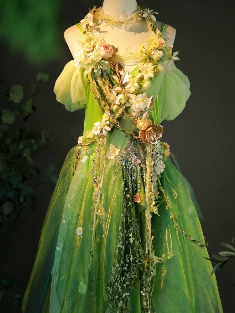 Photography Awards - Identity V Gardener Nymph Award Cosplay
